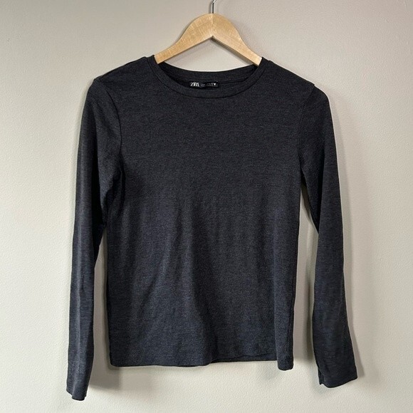 Zara Gray Crewneck Basics Long Sleeve Shirt Size Small - Picture 1 of 3